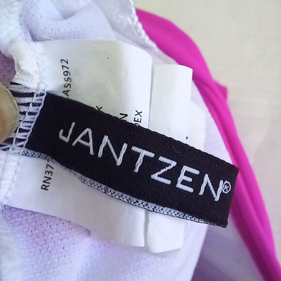 Jantzen Size 6 One Shoulder Skirted One Piece Swimsuit-Metal Details-Lined-Pads - Picture 11 of 12